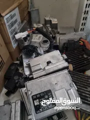  6 قطع سيارات مشكل للبيع