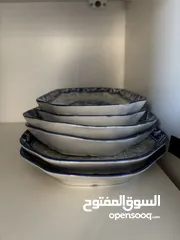  4 طقم سفره كامل للبيع بسعر 20 دينار غقط