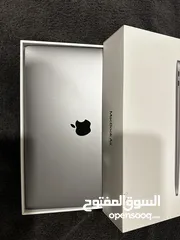  1 M1 MacBook Air 256gb SSD 8gb RAM