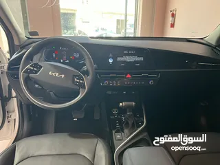  6 كيا نيرو 2023