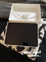  2 IPad 10 / ايباد 10 استخدام شخصي 7-8 شهور  كفاله 4 شهور تقريباً