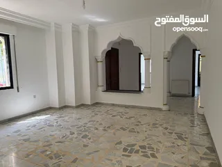  14 فيلا دوبلكس للبيع في جبيهة - حي المنصور