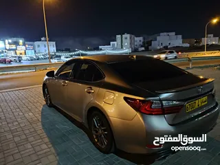  9 لكزس ES350  موديل 2018 فل اوبشن وارد بلون خارجي مميز وداخلية نادرة