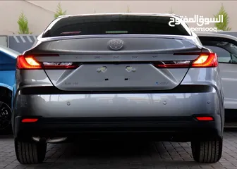  5 TOYOTA CAMRY GLE 2025