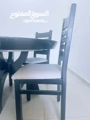  2 طاولة سفرة مع اربع كراسي