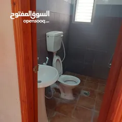  8 شقة سكنية للبيع
