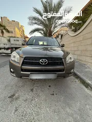  1 تويوتا راف فور 2013