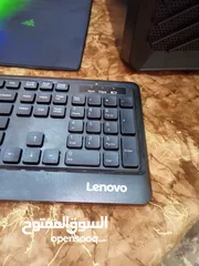  1 كمبيوتر جديد بكرتونة استعمال خفيف شهر واحد مواصفات ممتازة  مع كيبورد وماوس وايرلس  نوع لينوفو
