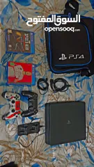  1 ps4 slim 1tb with 2 controllers