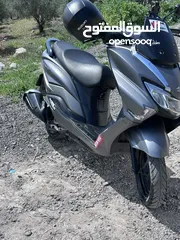  2 سكوتر 125 سي سي