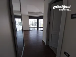  6 شقة غير مفروشة للإيجار 310م2 ( Property 19518 ) سنوي فقط