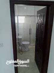  9 شقق  للبيع الزرقاء الجديده شارع 16بمساحات متعدده