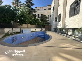  33 فيلا غير مفروشة للايجار في عبدون ( Property 43186 )-174847680