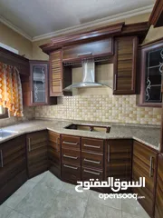  3 شقة نظيفه للايجار (ايجار اول)