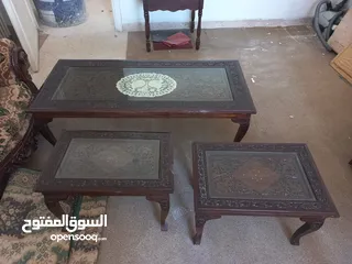  1 طاولات للبيع بسعر مغري