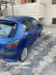  5 بيجو 206 موديل2001 جير عادي ماتور 1600 للبيع المستعجل