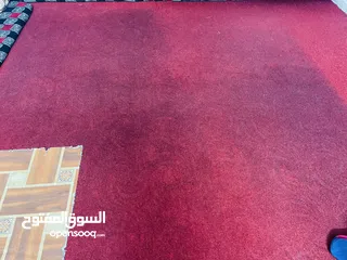  1 ‏سجادة مع ست فرشاة بحالة جيدة مستعمل