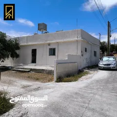  8 بيت مستقل فارغ مساحته 160 م للإيجار  في شفابدران حوض المقرن
