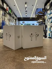 1 Apple AirPods 4 جديد