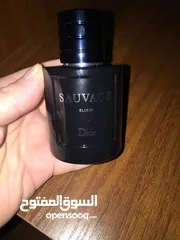  22 نشتري جميع انواع العطور الأصلية الفارغه بأفضل الأسعار اهم شي تكون اصليه وبنوصلك وين ماكنت ب الأردن..