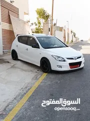  1 هونداي اي ثيرتي