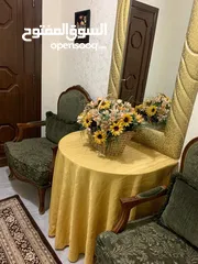  1 فيلا مستقلة للبيع الرابيه على مساحة ارض دونم تصلح لسكنتين  كل طابق 350 م