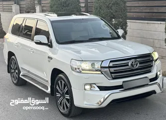  6 Toyota Land Cruiser 2016 Gx-r 5700CC V8 بحالة الوكالة الفحص: 7 جيد بدون ملاحظات