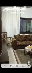  7 شقه. 162 م2 راقيه مطله وكاشفه قريبه من. المنتزه. ووسط البلد موقع حيوي