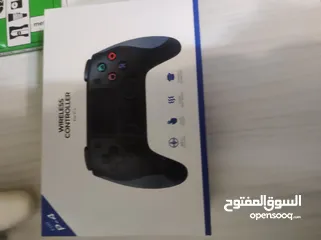  12 جهاز بلاي ستيشن اربعة مستعمل سليم  used play station device ps4 slim مع ثلاث ايادي 1 اصلي 2 مو اصلي