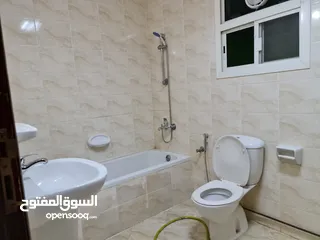  10 شقة في بن محمود  عرفتن و صالة / flat in bin mahmoud