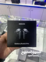  1 Samsung Buds 3 pro Silver