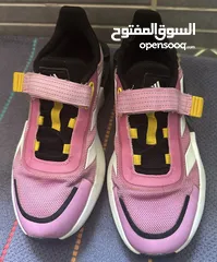  2 Adidas lego shoes size 36  حذاء من نوع اديداس ليفو النمرة 36