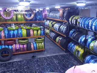  18 محل اطارات وبناشر وتبديل زيوت وكهرباء سيارات للبيع بداعي السفر  للتواصل والاستفسار