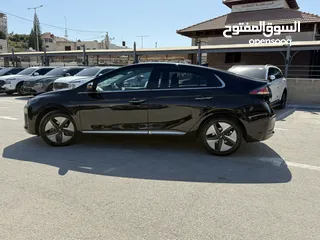  14 هونداي ايونك 2022 محرك 1600 هايبرد جير أوتوماتيك 141 حصان