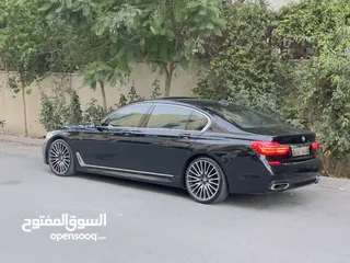  2 BMW 730Li 2018