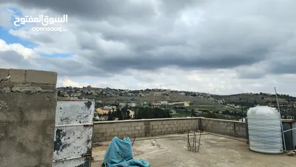  14 عماره لل: بيت مستقل مكون من ثلاث طوابق مساحة الارض 1117متر مساحة البناء ل