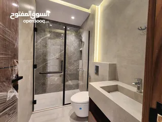  6 شقة فاخرة للبيع في منطقة الظهير - ref: 14486
