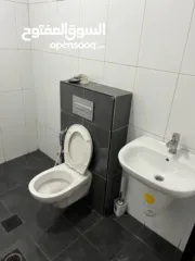  6 استوديو 70م للبيع في الحي الرابع