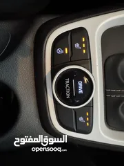  15 هونداي فينو 2020 V-line  الدفع فقط كاش