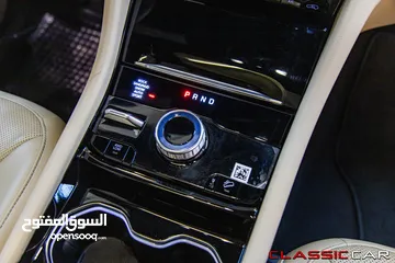  12 Jeep Grand Cherokee 2022 Limited Plug in hybrid 4xe  السيارة بحالة ممتازة جدا و قطعت مسافة 5000 كيلو
