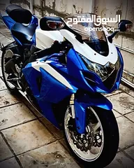 11 دراجة سوزوكي GSXR1000 ريس موديل 2009