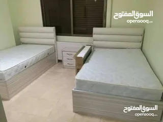 7 أسرة  تخوت