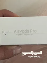  3 سماعات ايفون ايربودز برو جديد كامل أغراضها