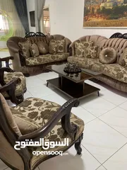  1 طقم كنب بحاله ممتازه للبيع