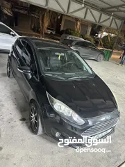  1 فورد فييستا 2013