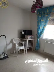  5 شقة مميزة للبيع في أم السماق  - قرب مكة مول طابق اول 200م تشطيب سوبر ديلوكس