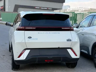  12 بس واي دي سيجول 305k 2023