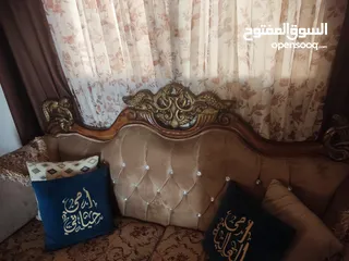  1 طقم كنب زان مكون 12 مقعد عباره عن طقمين