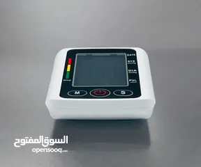  4 جهاز قياس ضغط الدم الناطق بالعربي