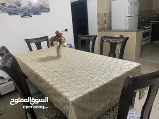  1 طاولة سفرة خشب تفصيل